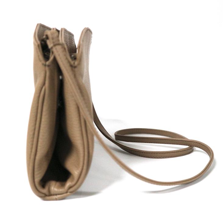 Griesbach - Azra Clutch in strukturiertem Leder Farbe Greige - 1