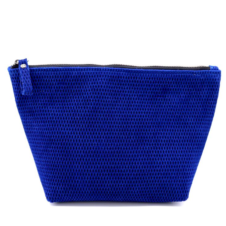 Griesbach – Big Marina Case aus perforiertem Veloursleder in Blau - 0