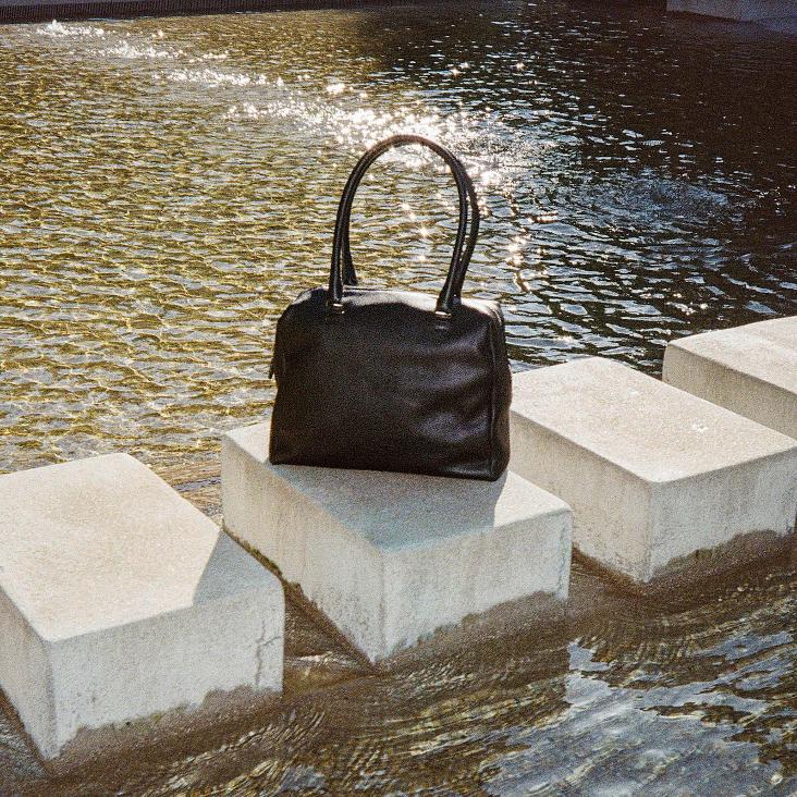 Griesbach - Jana Bag in schwarzem strukturiertem Leder