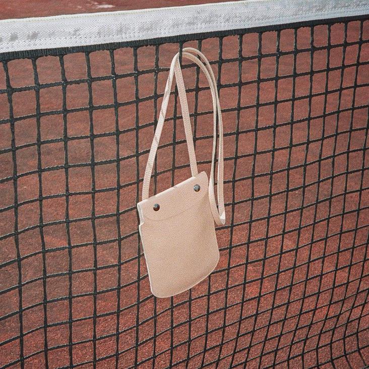 Griesbach – Phone Bag aus strukturiertem Leder Farbe Rosa