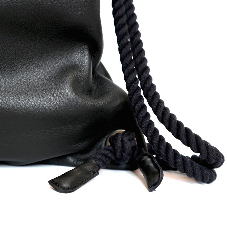 Griesbach - Rucksack Bag in schwarzem Glattleder mit schwarzer Baumwollkordel - 0