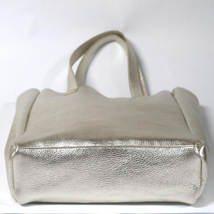 Griesbach - Simple Tote Bag aus strukturiertem Leder in Metallic-Optik Farbe Platin - 3