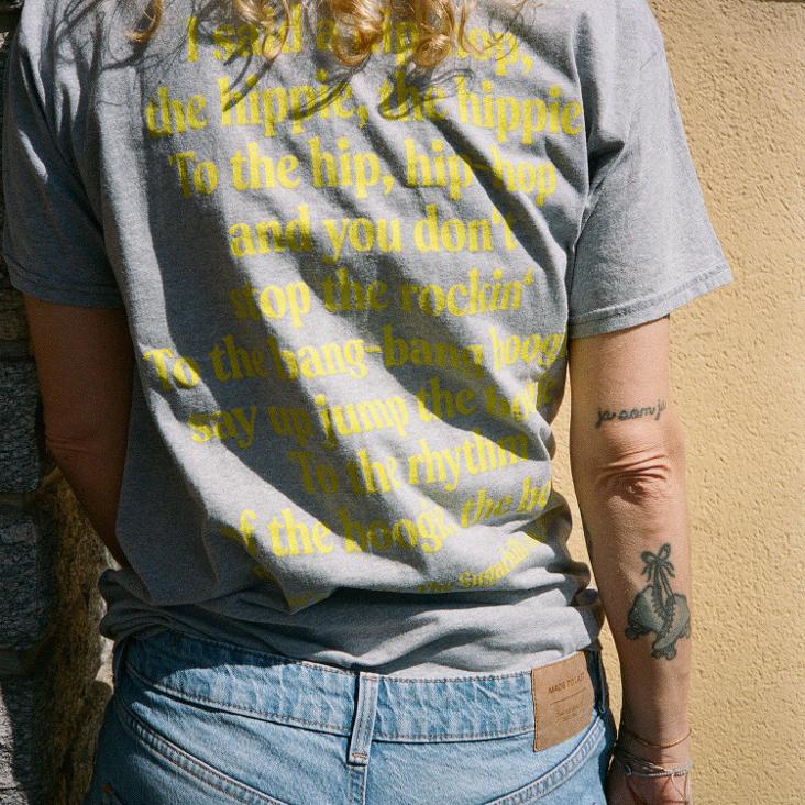 to a T. – LIMITED FIFTY based on a true story T–Shirt `Hip-hop` Farbe Grau Grösse M